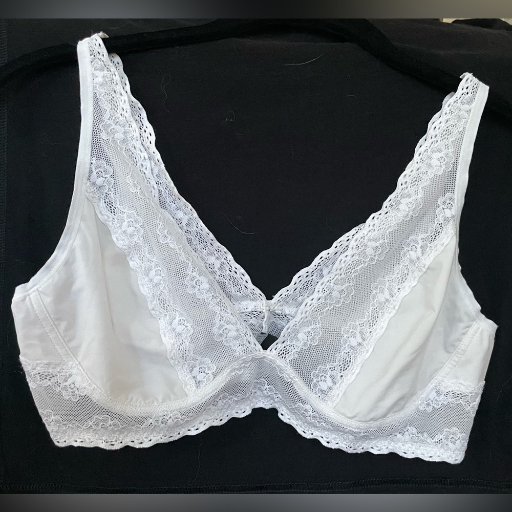 White Lacy Natori Bralette